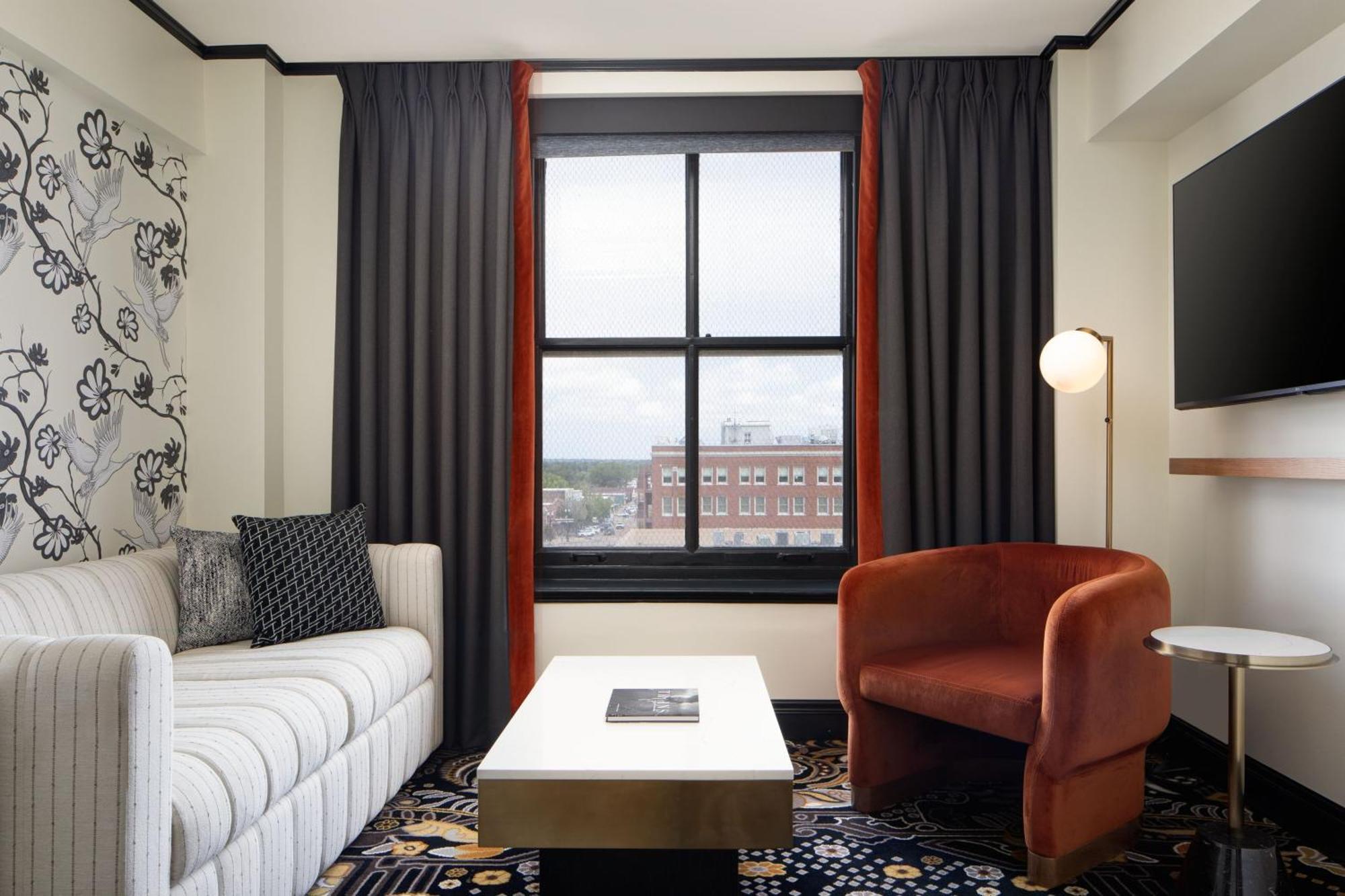 The Lasalle Hotel, Bryan College Station, A Tribute Portfolio Hotel المظهر الخارجي الصورة